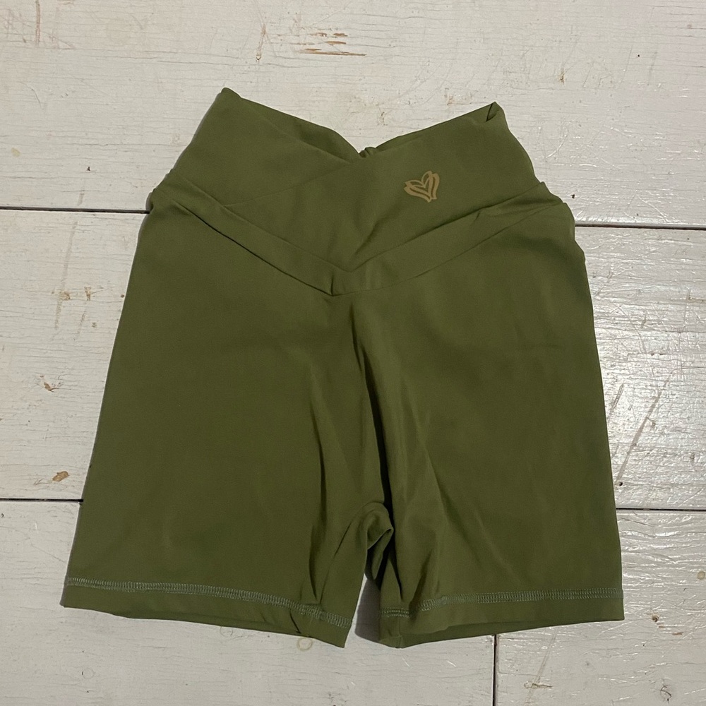 CLS spandex shorts, green, scruntch, size small worn ONCE.